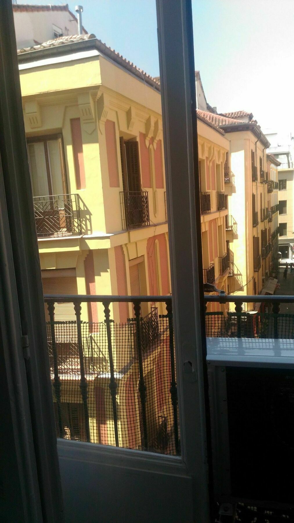 Hostal Alaska Madrid Dış mekan fotoğraf
